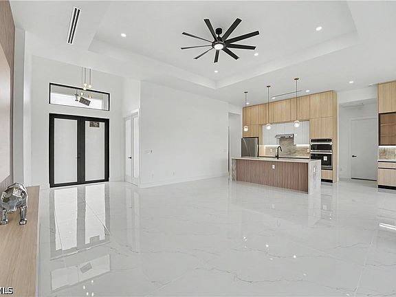 5th image of 3500 NE 17th Place Cpe