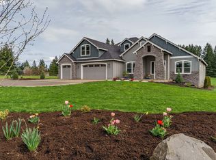 16121 S Amacher Ln, Oregon City, OR 97045