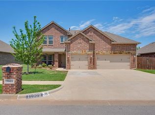 11009 SW 40th St, Mustang, OK 73064