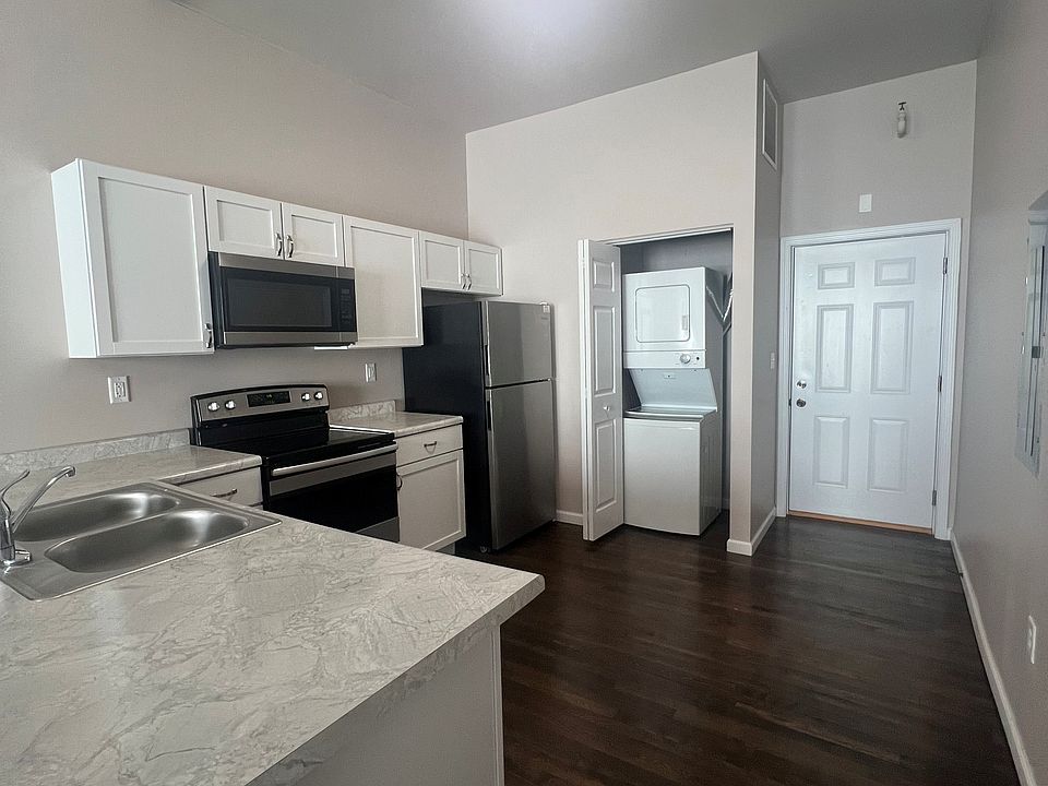 Kitchen and Laundry