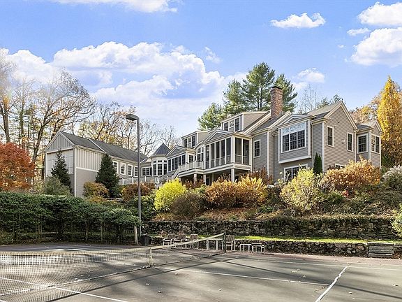 3rd image of 70 Todd Pond Rd