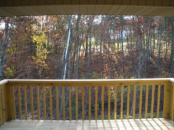 2nd image of 1011 Las Brisas Ct