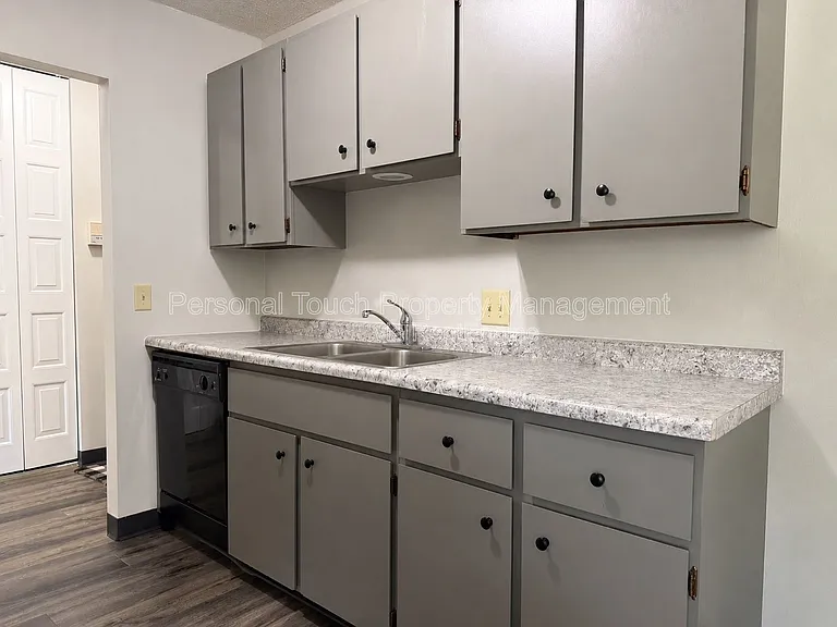 1502 21st Ave S #302 — Photo 6