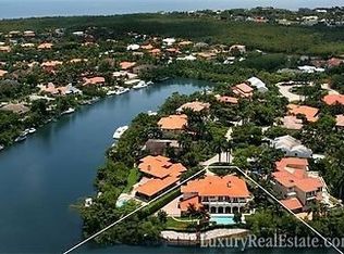 200 Costanera Rd, Coral Gables, FL 33143