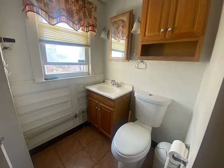 314 Ferry St #2 — Photo 6