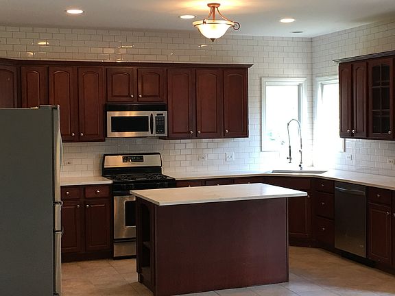 2nd image of 372 Stafney Dr