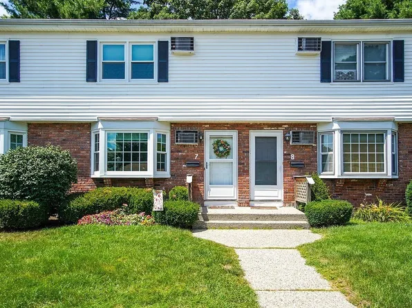 41 South St Unit 7, Easthampton, MA 01027