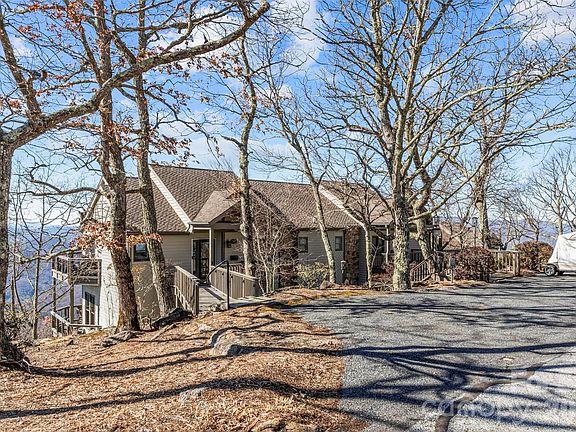 2nd image of 140 Slickrock Rd #F3