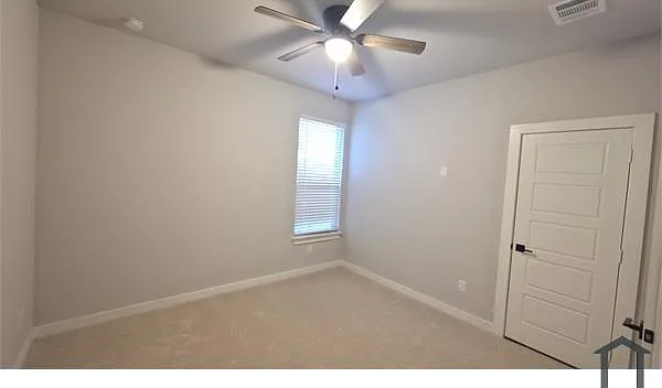 421 Tuscany Dr — Photo 17
