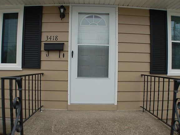 3rd image of 3418 Garfield Blvd