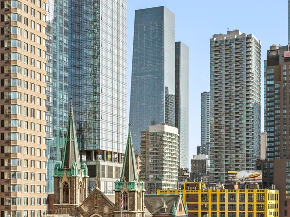 529 West 42nd Street image 17 of 17