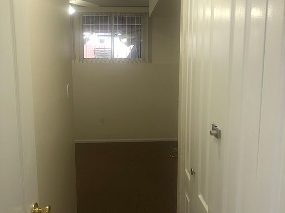 2nd image of 380 Bartlett Ave