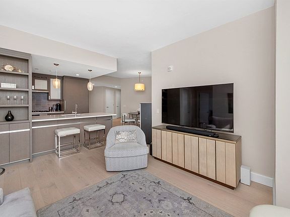 4th image of 100 Lovejoy Wharf #Penthouse 2c