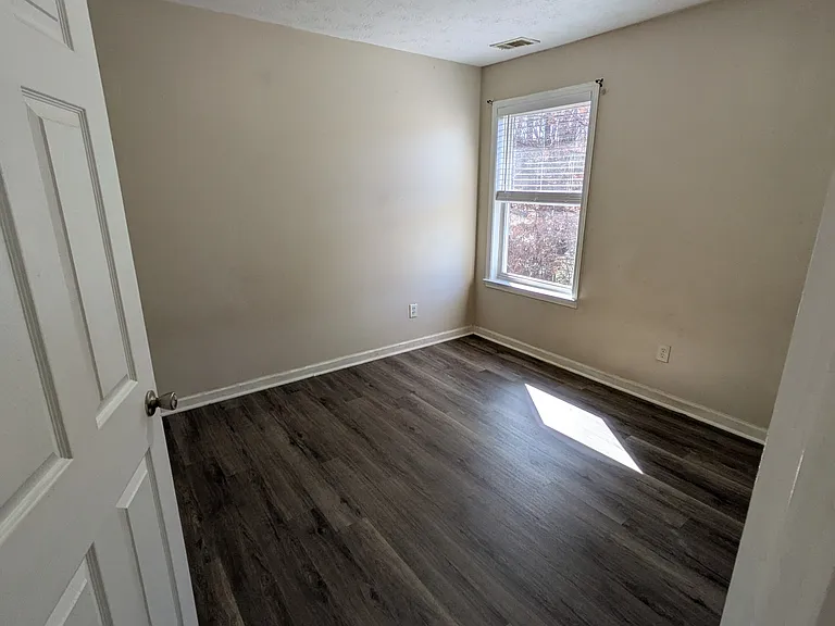 375 Searchlight Dr — Photo 15