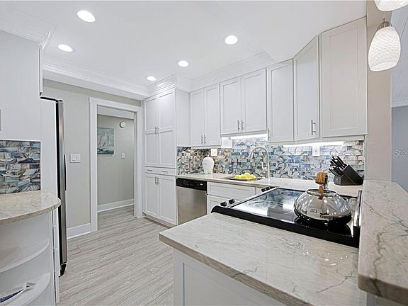 3rd image of 6050 W Peppertree Way #222B
