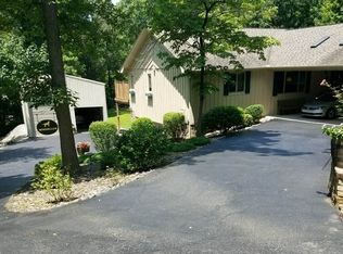 634 Armstrong Dr, Dandridge, TN 37725