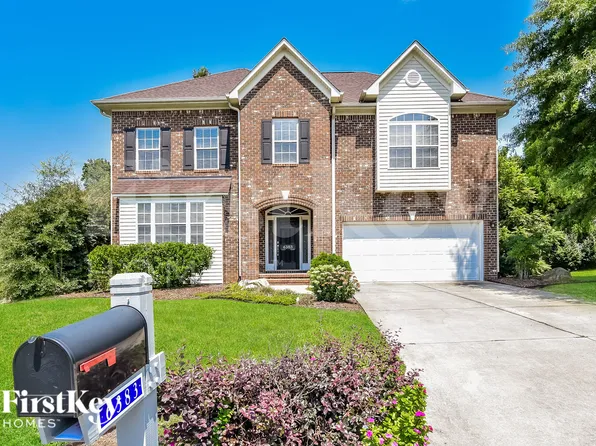 6383 Clubside Dr, Whitsett, NC 27377