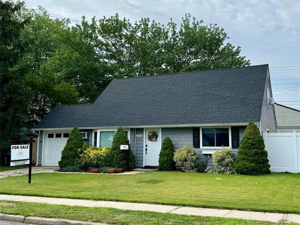 3888 Avoca Avenue, Bethpage, NY 11714