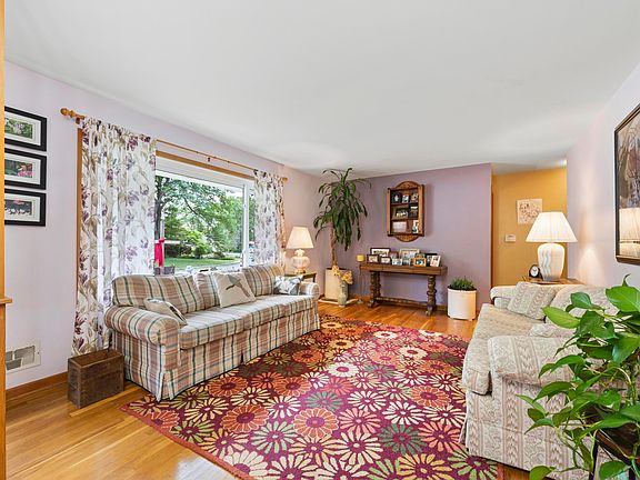 2nd image of 7698 Burkey Dr