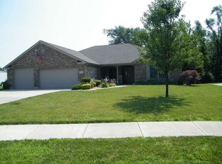385 Christina Way, Carlisle, OH 45005