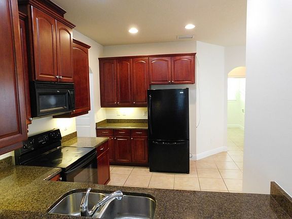 4th image of 4934 Anniston Cir