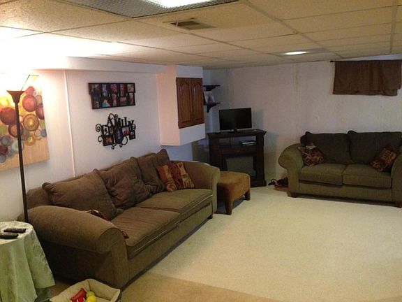 4th image of 7329 Parkwood Dr