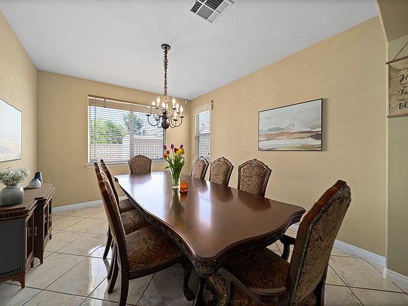 5th image of 1223 E Avenue K6