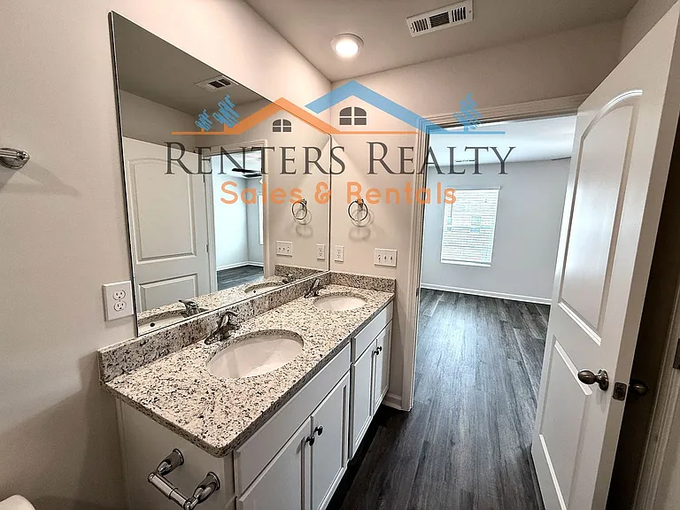 223 Maple Spring Trl — Photo 16