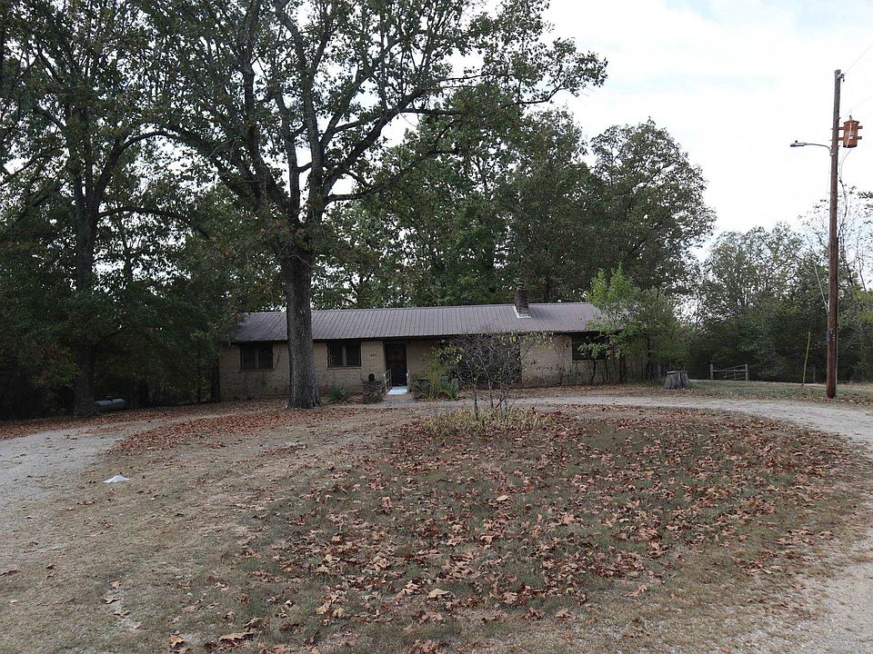 1st image of 483 Ridge Rd