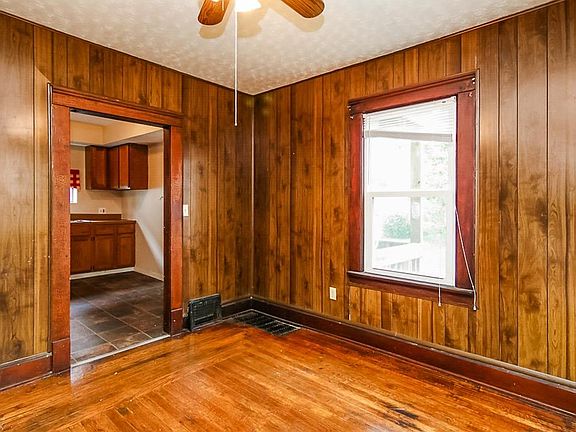 5th image of 328 Winckles St