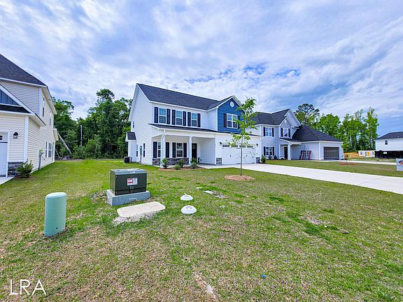 3rd image of 436 Nantucket Trl