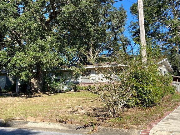 2nd image of 4334 Wycliff Dr