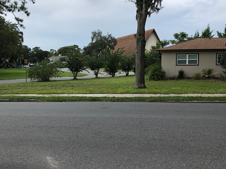 1st image of 100 Overbrook Dr