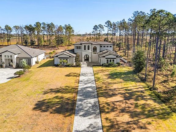 3rd image of 16340 PENDIO DRIVE