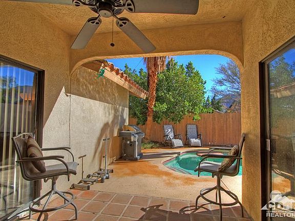 3rd image of 52760 Avenida Diaz