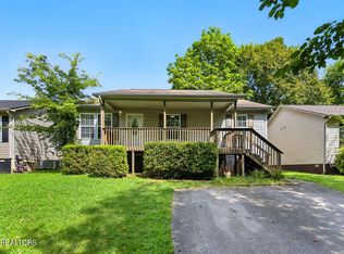 2739 Carson Ave, Knoxville, TN 37917
