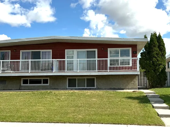 41B Huntford Rd NE, Calgary, AB T2K 3Y8