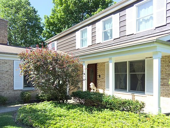 2nd image of 4045 Picardy Dr