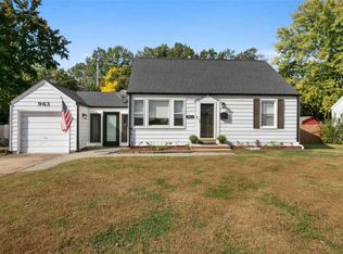 963 Westglen Dr, Saint Louis, MO 63126