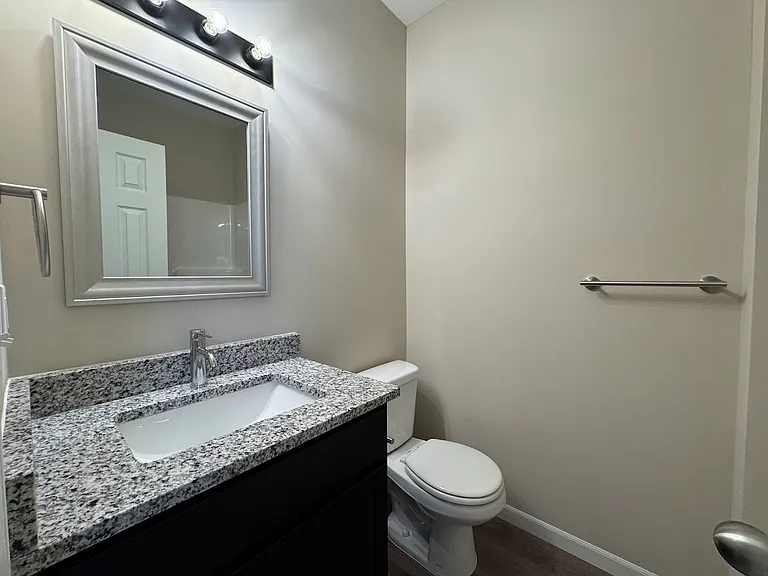 Main bedroom bath