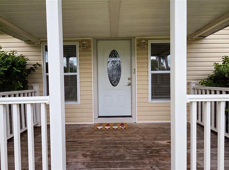 710 Kentucky Ave — Photo 3