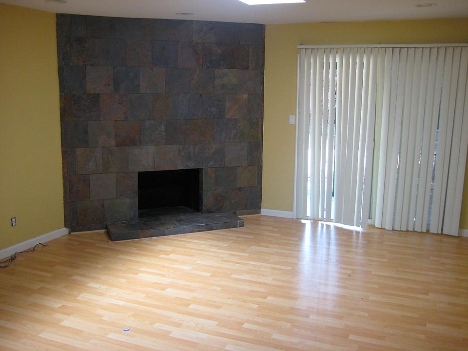 1st image of 2500 Casa Del Oro Way