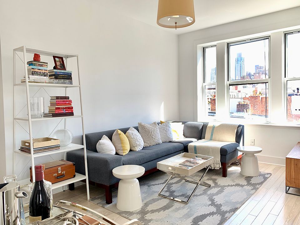 1st image of 334 W 22nd St APT 25