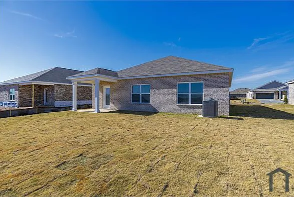 103 Betty Williams Dr — Photo 31
