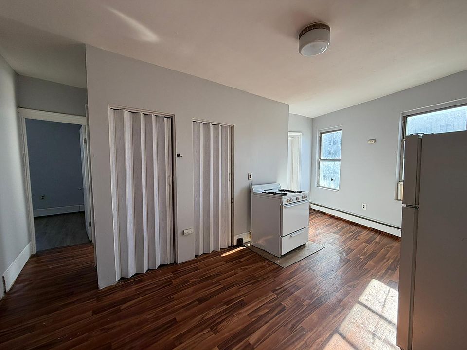 1st image of 11-13 Washington Ave #3E