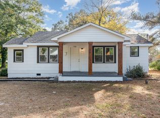 1323 Camden Rd, Fayetteville, NC 28306