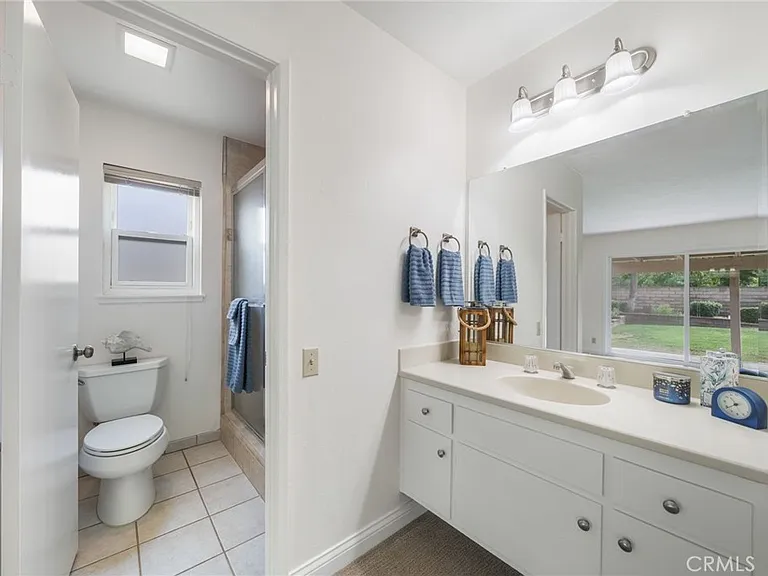 24382 Macedo Dr — Photo 26