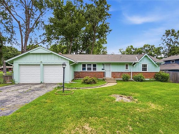 2nd image of 9307 Craig Dr
