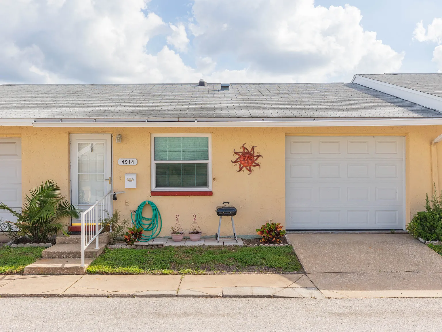 2 bed, 722 sqft, $1,195 — Photo 3