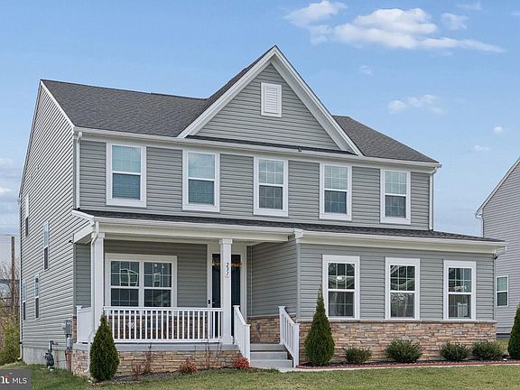 4th image of 231 Sloan Dr
